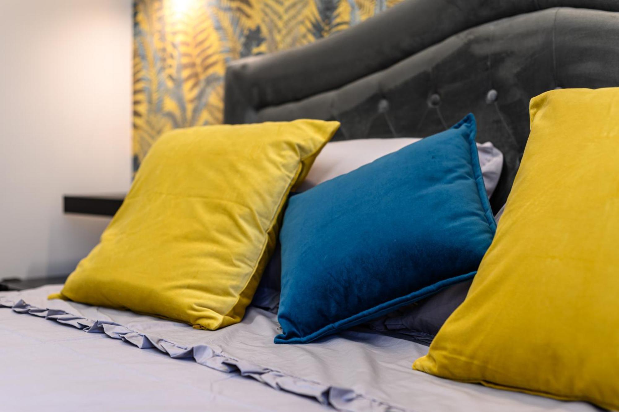 Southern Gold Naples Luaran gambar