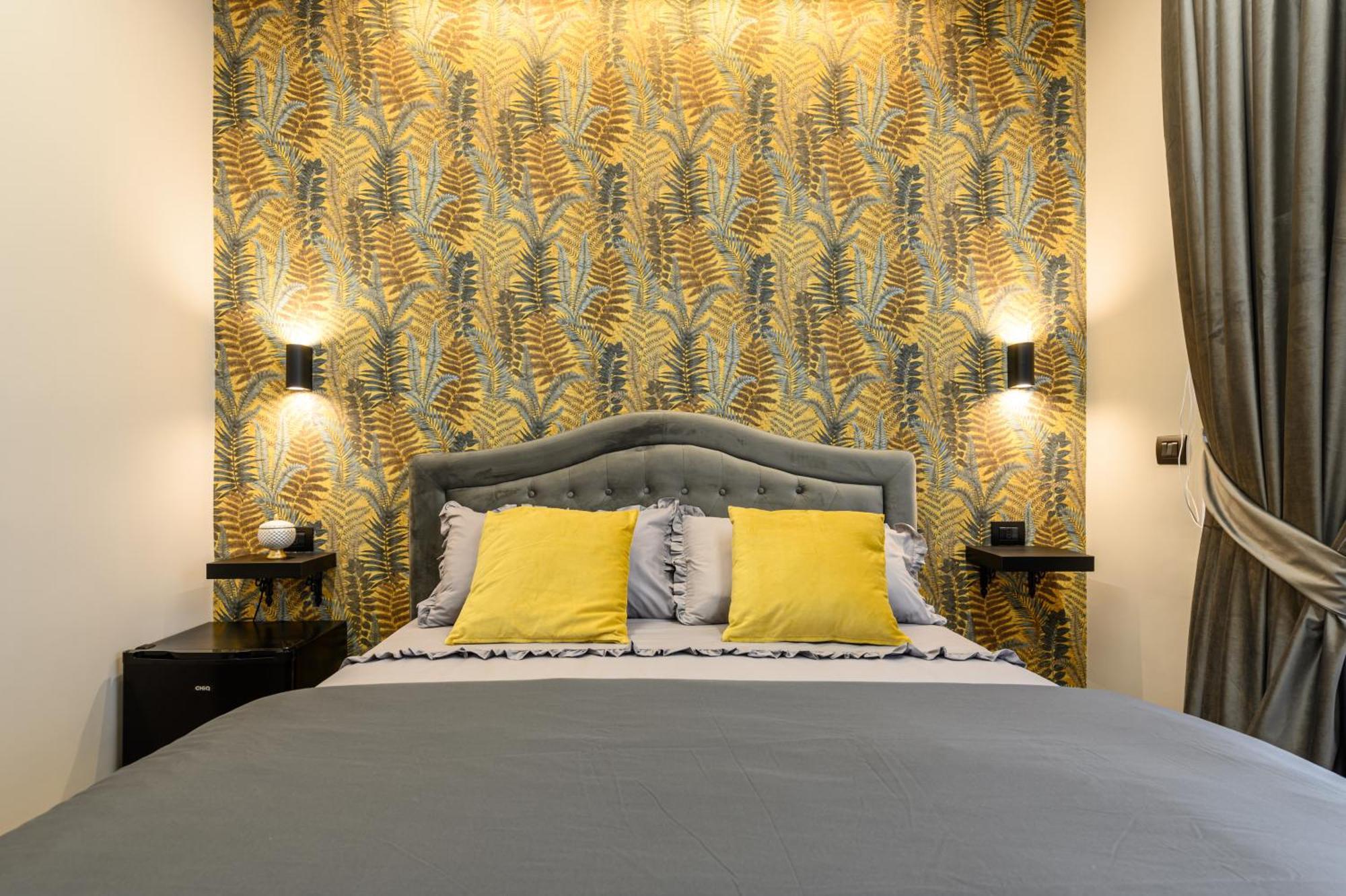 Southern Gold Naples Luaran gambar