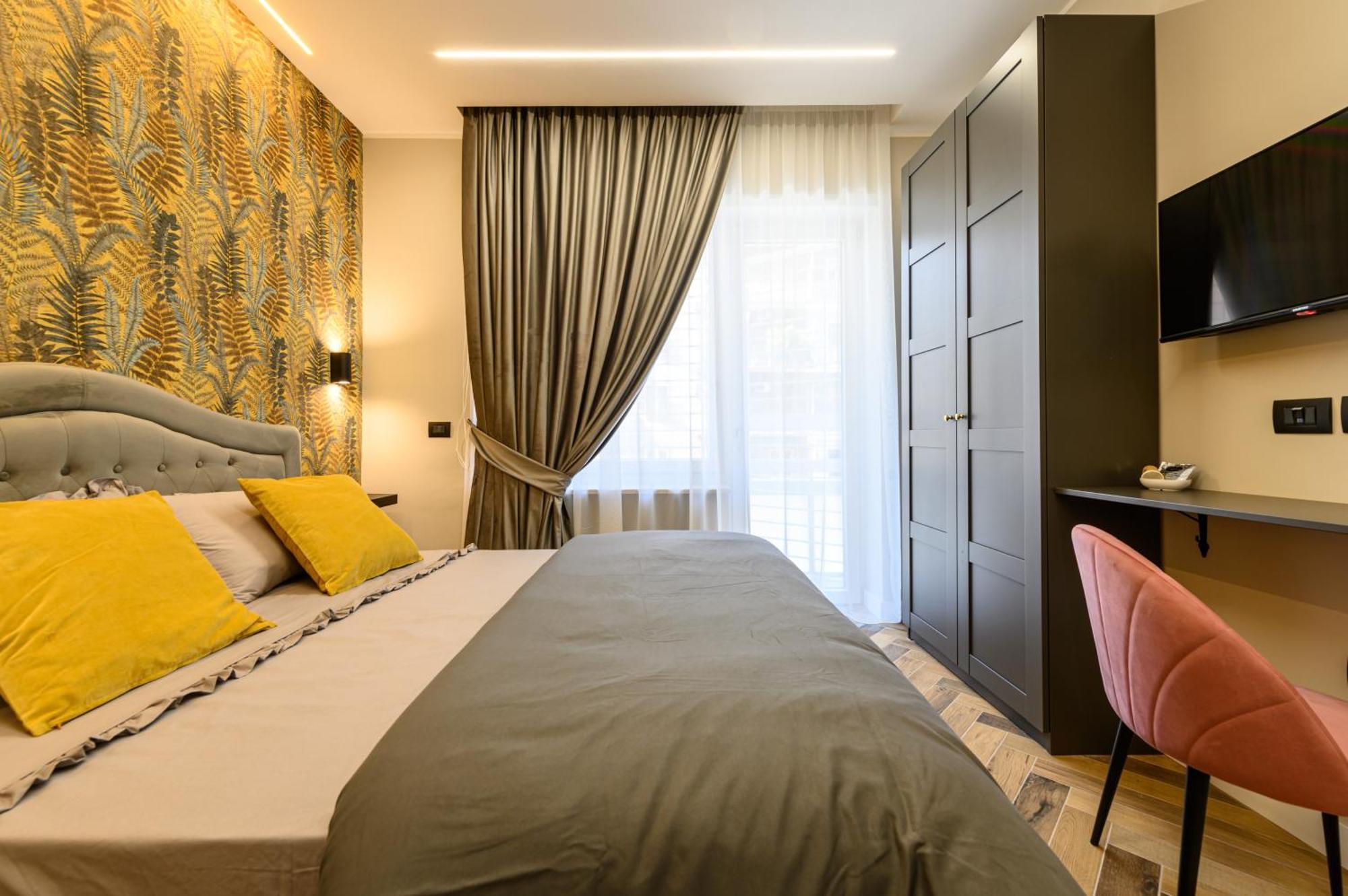 Southern Gold Naples Luaran gambar