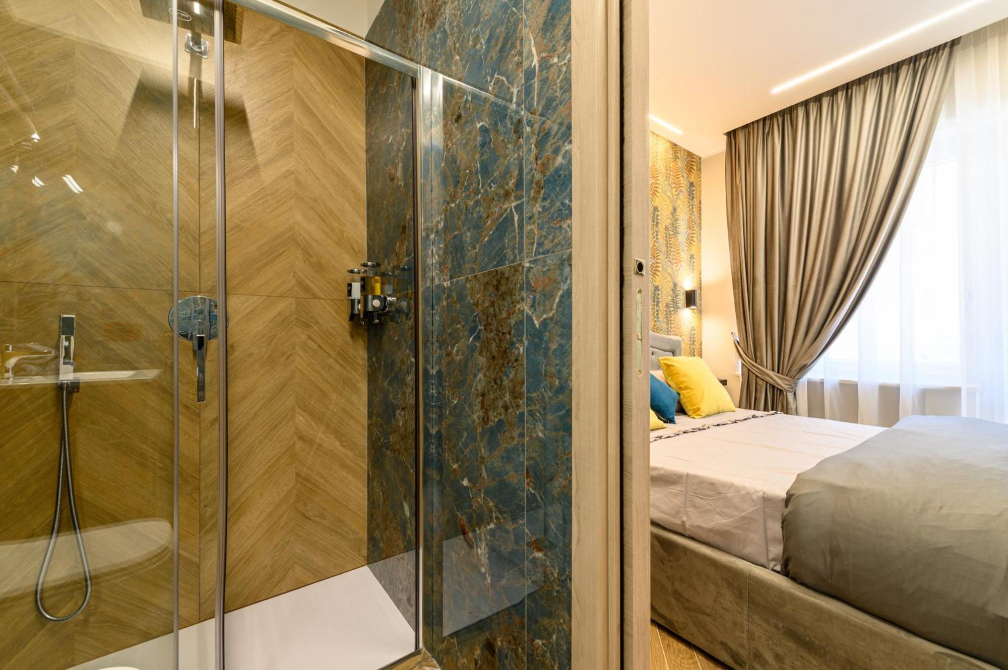Southern Gold Naples Luaran gambar